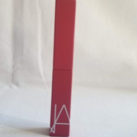NARS Cosmetics - Powermatte Lipstick - American Woman (Chestnut Rose) - Picture 7 of 9